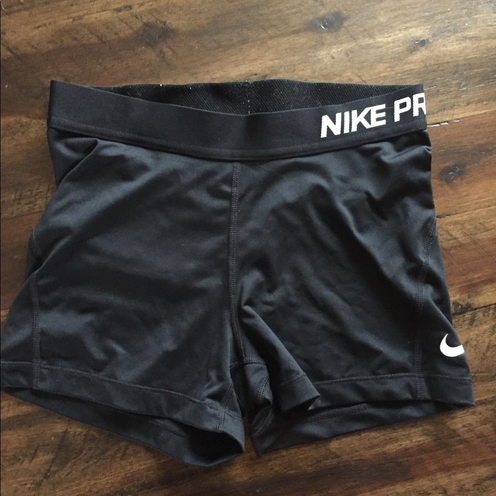 Women’s Nike Pro spandex size M